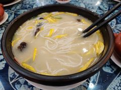 -桥香园过桥米线(国贸店)