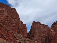 -天山神秘大峡谷