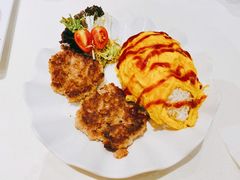 咸鱼煎滑蛋肉饼饭-龙记·香港茶餐厅(海上世界店)