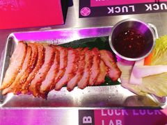 碳烧猪颈肉-新越盏·东南亚料理(捷登都会店)
