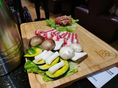 -木槿花韩式炭烤·熟成肉工坊(孙文东路店)