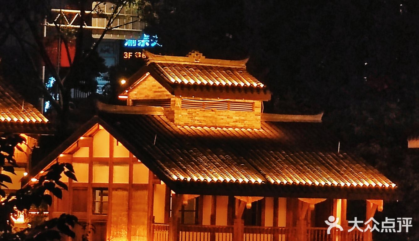 重庆|国庆开街媲美洪崖洞的新晋网红打卡地