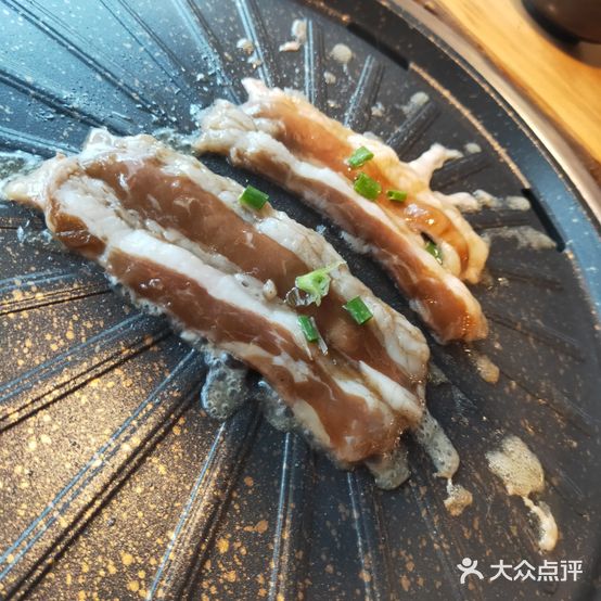 韩呈黑牛家烤肉(太原街万达店)