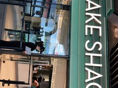 门面-Shake Shack(前滩太古里店)