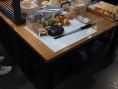 -焙丽拾光(麦凯乐直营店)