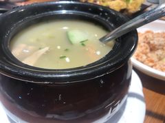 -黄泥岗·地道湖北菜(奥特莱斯店)