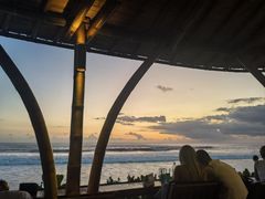 -FINNS Beach Club