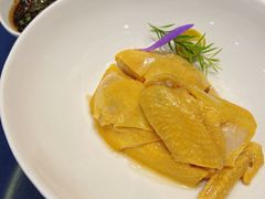 上海白切鸡-臻嗪·非遗本帮菜餐厅(中信广场店)
