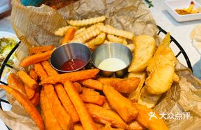 Happy All-Potato Platter