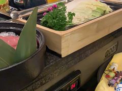 -湊湊火锅·茶憩(打浦桥日月光店)