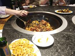 -山里屯铁锅炖·东北菜(康桥店)