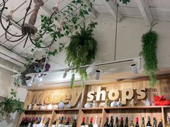 -Money Shops(愚园路店)