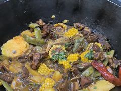 排骨鸡肉锅-高家小院铁锅炖大鹅(哈西高铁站店)