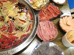 -黄潇洒老火锅(九眼桥宏济巷店)