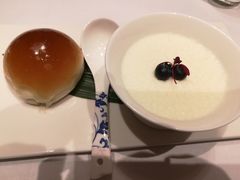 顺德双皮奶-Yan Ting 宴庭中餐厅(上海静安瑞吉酒店)
