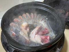 -乡巴佬鼎锅饭