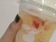 菠萝的海瑞纳冰-瑞幸咖啡(泉州中骏世界城金街店)