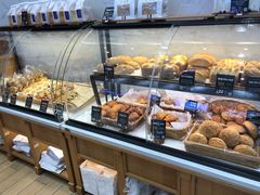 面包甜点陈列柜-DEMO黛慕蛋糕(中泰店)