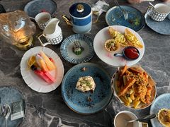 -Hi City·城市之巅