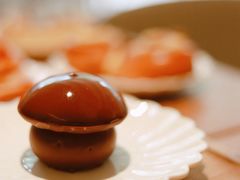 -VERIE BAKEHOUSE