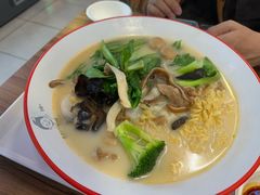 -Hi Joopo Hot Pot 吉阿婆麻辣烫