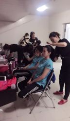 -贺贺新娘造型婚纱店