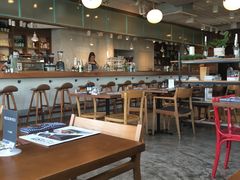 -ROAST coffee & eatery