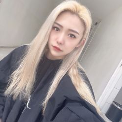 -变画·发型STUDIO