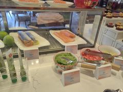 -松咖啡自助餐厅·松北香格里拉