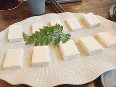 -花菇朵·云山雀 ll 野生菌锅·野果酸汤·精品滇菜(万柳店)