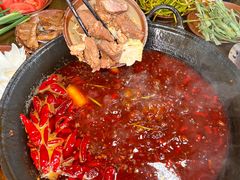 -黄潇洒老火锅(九眼桥宏济巷店)