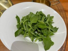 -亚哈饭店(梅园新村小区店)