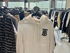 -广州周大福金融中心