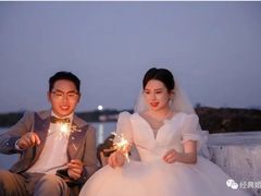 -经典婚纱摄影美学馆·私人定制