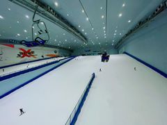 -哈尔滨热雪奇迹
