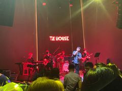 -TZ House音乐现场(来福士中心店)