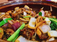-胡须佬鸡煲四季火锅(龙珠大道店)