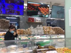 面包甜点陈列柜-闻酥园(青羊区文殊坊店)