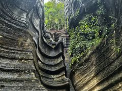 -梭布垭石林景区