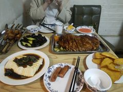 -玫瑰红烤羊排(北新桥三条店)