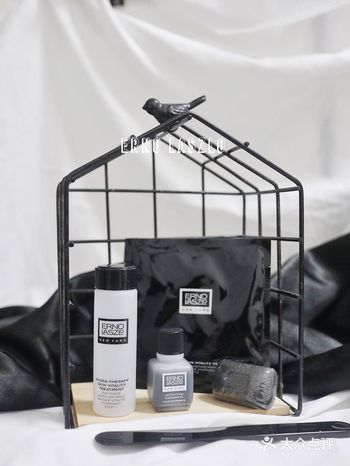 用一次就感觉皮肤变得弹滑有光泽