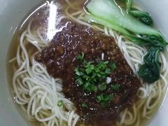 -李先生牛肉面大王(北京站售票厅餐厅)