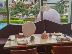 -水桶王国主题餐厅·聚会·生日派对·亲子活动·家庭套餐(亚龙湾希尔顿店)