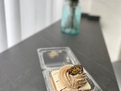 咖啡白脱蛋糕-红宝石·鲜奶小方(莘庄龙之梦店)