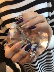 -沫儿·美甲美睫·半永久·皮肤管理