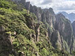 -黄山光明顶山庄
