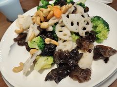 -二分八云雁阁(长治路店)