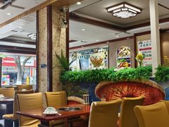 -菌之家·专业纯野生菌火锅·特色炒菌