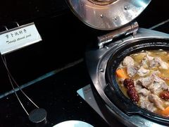 萝卜烧肘子-城市名人酒店喝彩西餐厅(人民南路店)