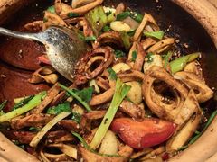 -八府香鸭·啫啫煲(华山路店)